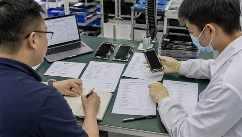 Dažni iPhone LCD defektai ir jų pagrindinės priežastys